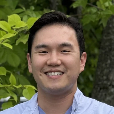Dr. Ryan Lee is the main dentist at Gentle Family Dentistry - Augusta